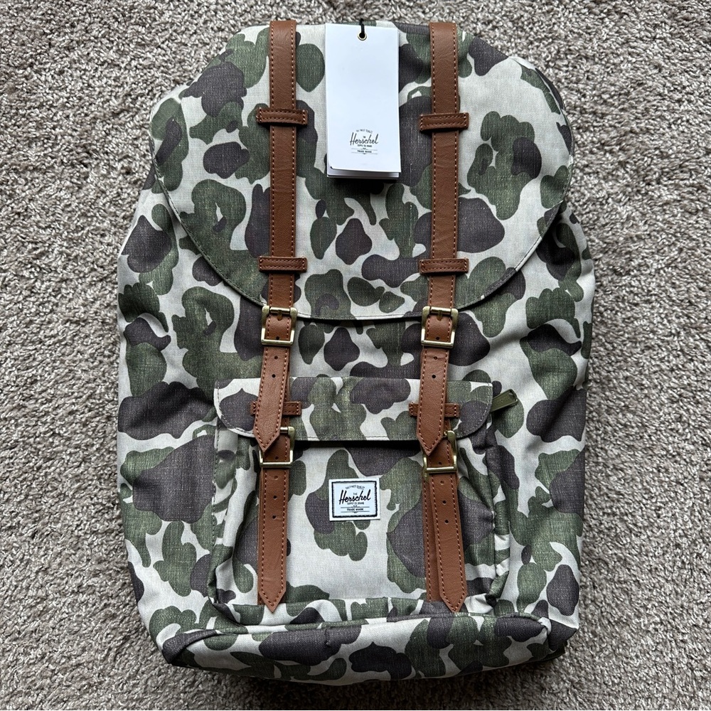 HERSCHEL SUPPLY LITTLE AMERICA BACKPACK 25L FROG CAMO CAMOUFLAGE GREEN BROWN TAN